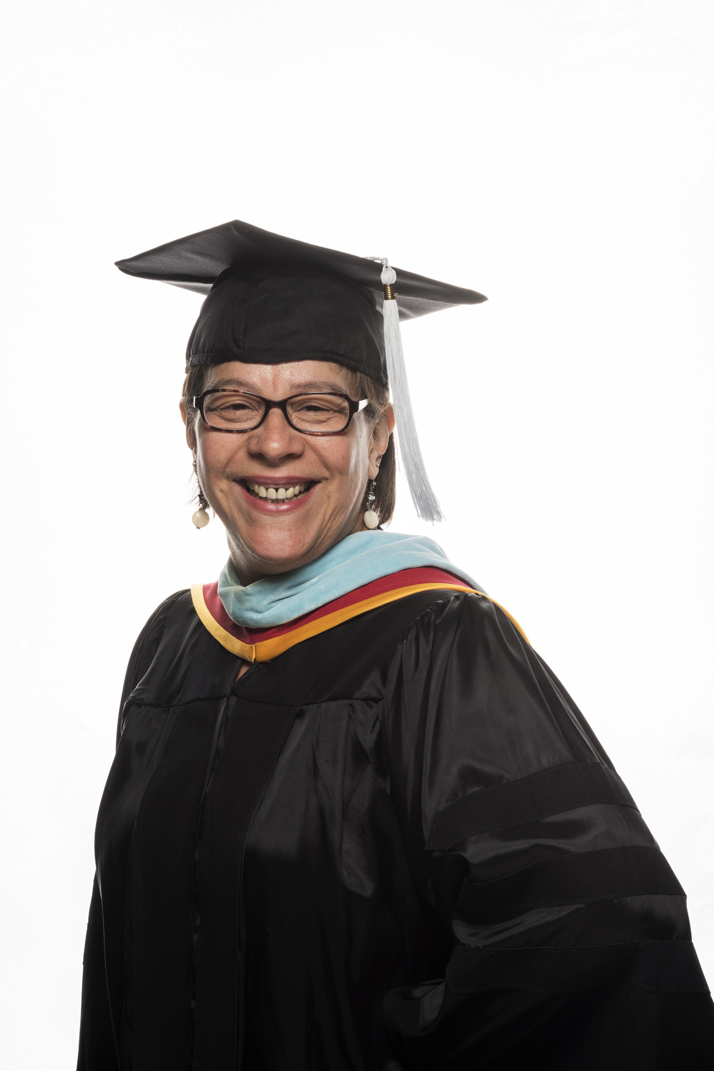 Portrait of Chela Mendoza Patterson.