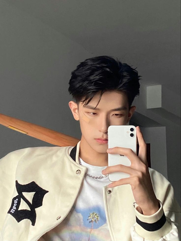 Chụp chân dung trước gương mọi lúc mọi nơi