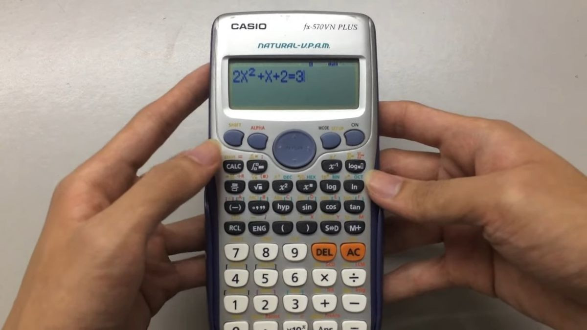 Tìm nghiệm phương trình bậc hai trên FX-570VN Plus với thao tác đơn giản