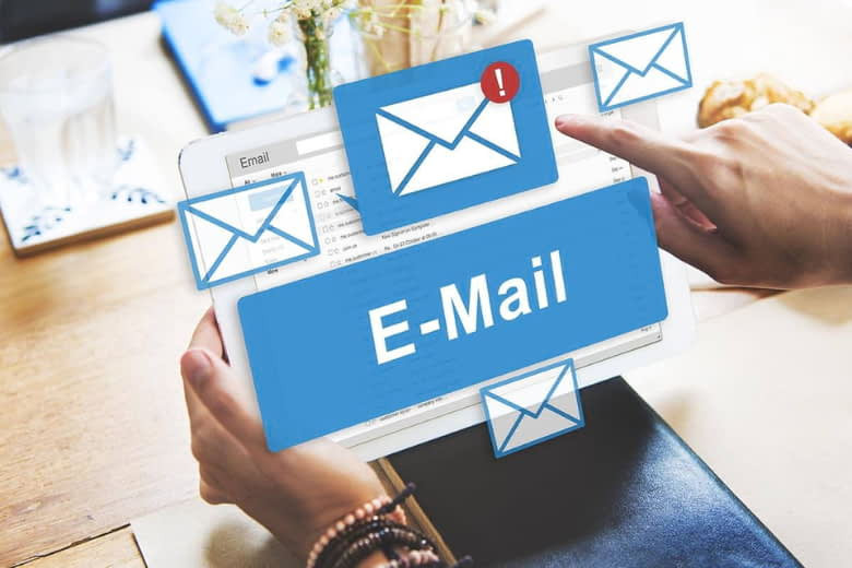 Địa chỉ thư điện tử