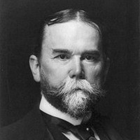 Đô đốc John Hay, một nhân vật quan trọng trong Chiến tranh Tây Ban Nha-Mỹ, đóng vai trò quan trọng trong việc định hình chính sách đối ngoại của Hoa Kỳ vào thời điểm đó.