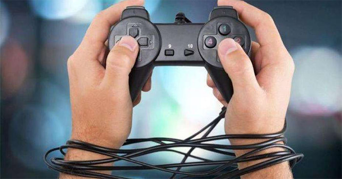 Học sinh nghiện game