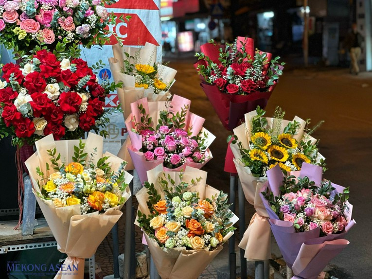 Hình ảnh bó hoa hồng đẹp mắt, tượng trưng cho bài toán