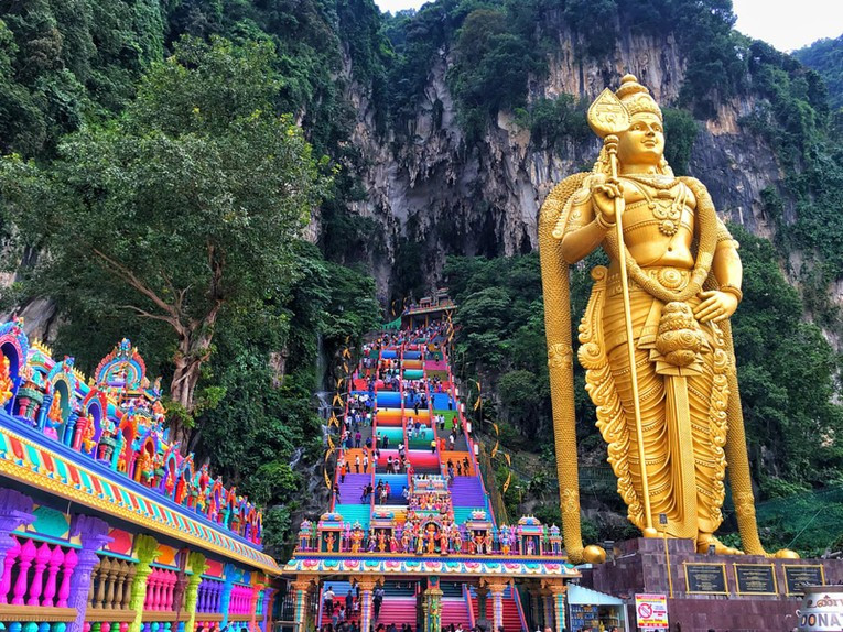 Chùa Động Batu, Kuala Lumpur, Malaysia, tượng thần Murugan