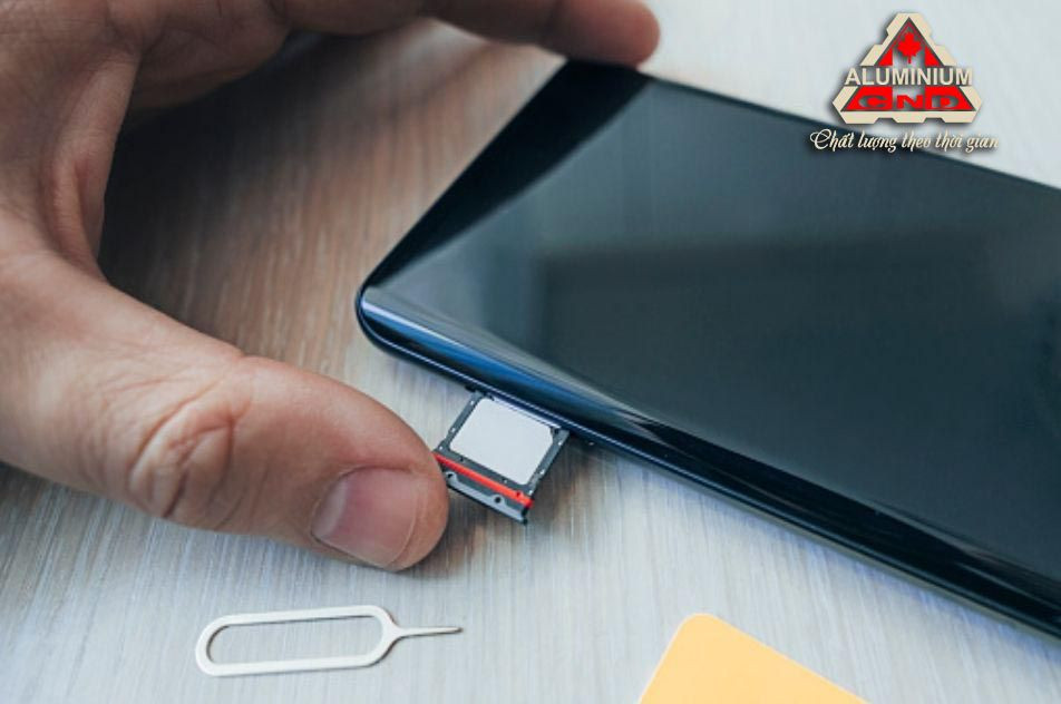 Ứng dụng của nhôm làm ra phôi sim điện thoại