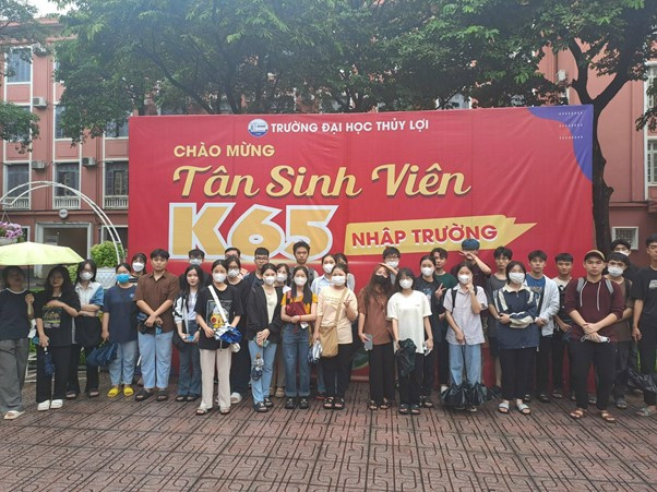 Trường Đại học Thủy Lợi là một trong những trường công lập tại Hà Nội