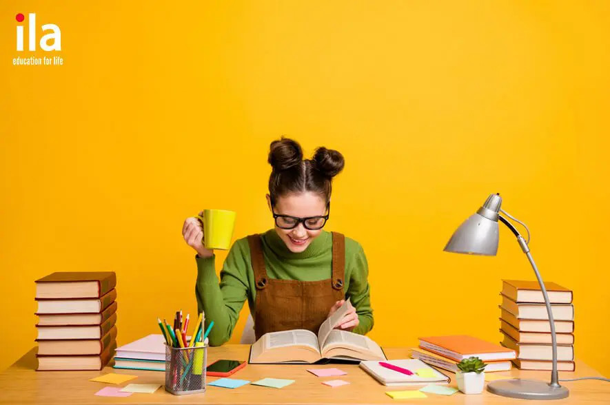 Bài tập thì hiện tại đơn được phân loại theo từng lớp trên tic.edu.vn